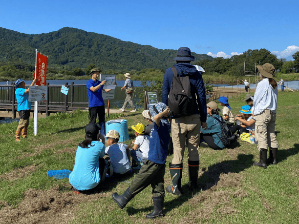 潟の生きもの観察会