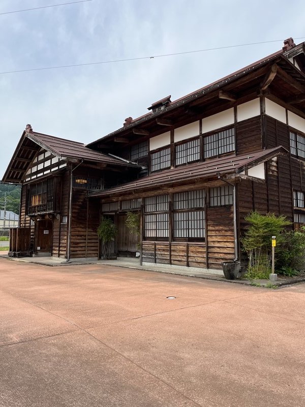 まつだい郷土資料館（旧室岡家住宅）
